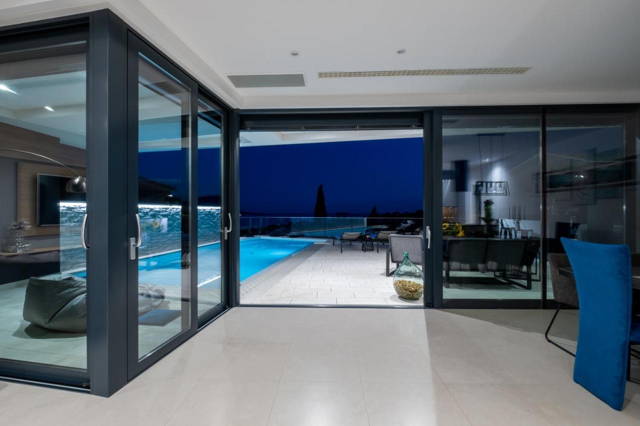 Exclusive Villa Mative 믈리니 외부 사진